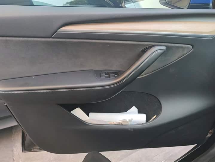 Фото 7 - Tesla Model Y