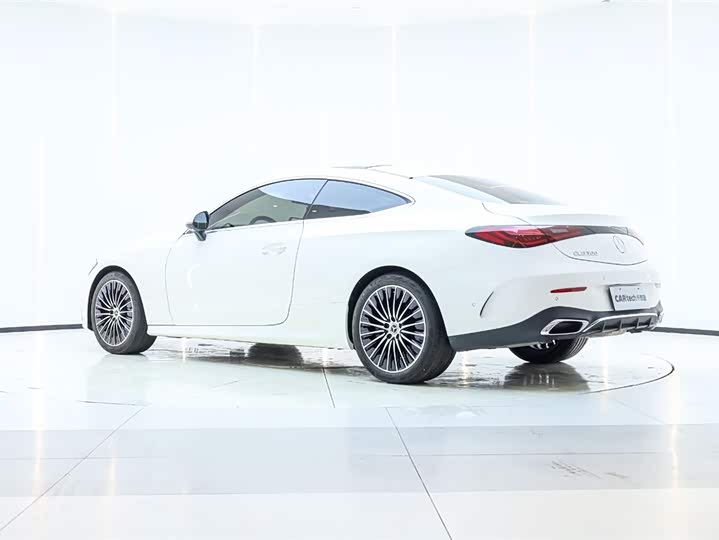 Фото 7 - Mercedes-Benz CLE-Class