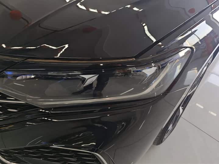 Фото 5 - Volkswagen Passat