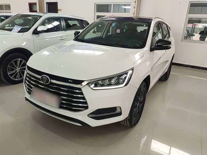 Фото 2 - BYD Song