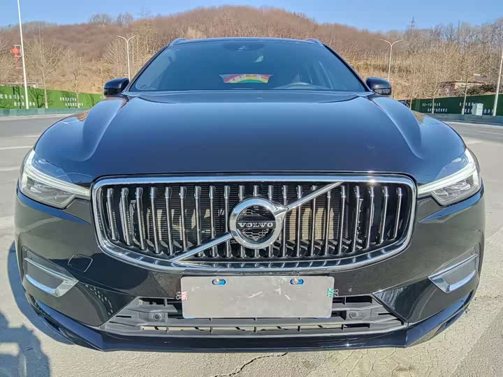 Фото 2 - Volvo XC60