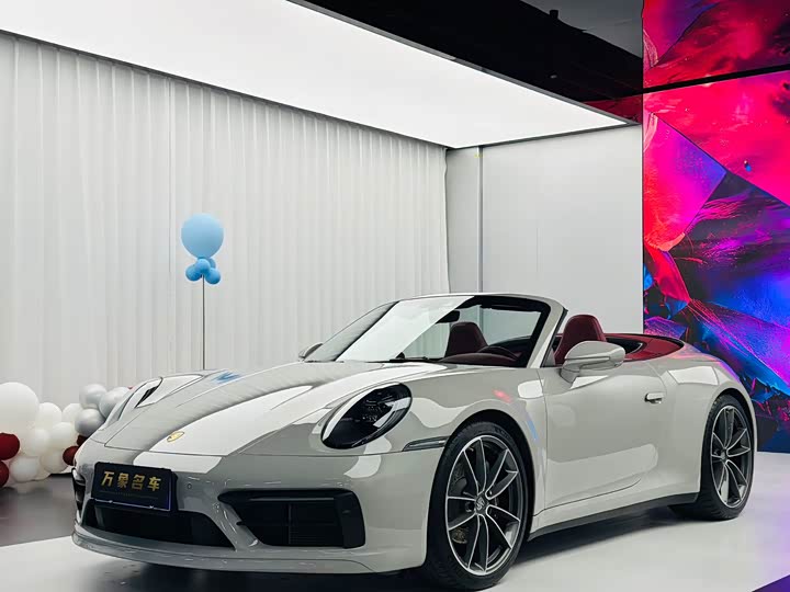 Фото 4 - Porsche 911