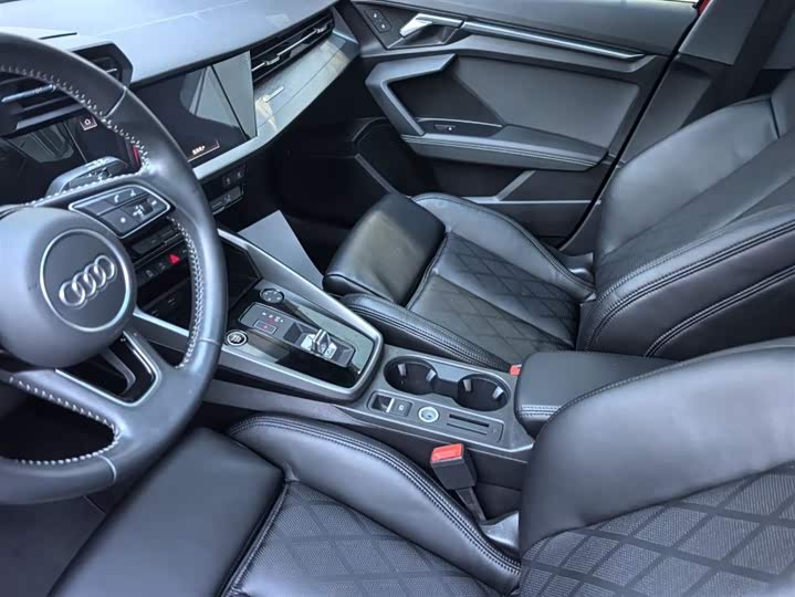 Фото 8 - Audi A3