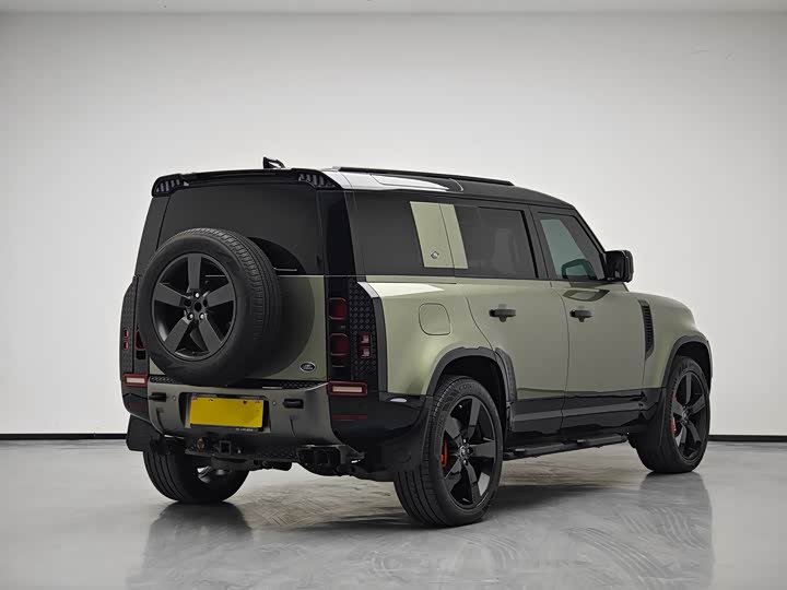 Фото 4 - Land Rover Defender
