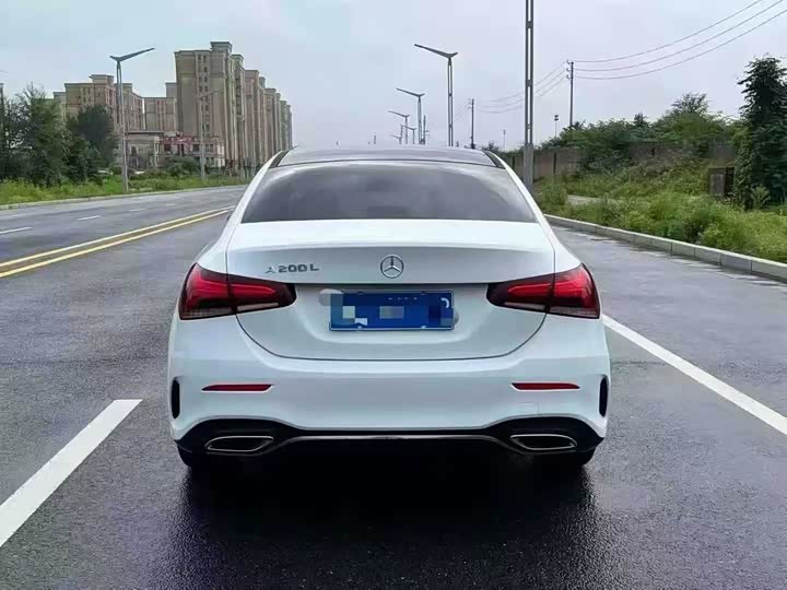 Фото 8 - Mercedes-Benz A-Class