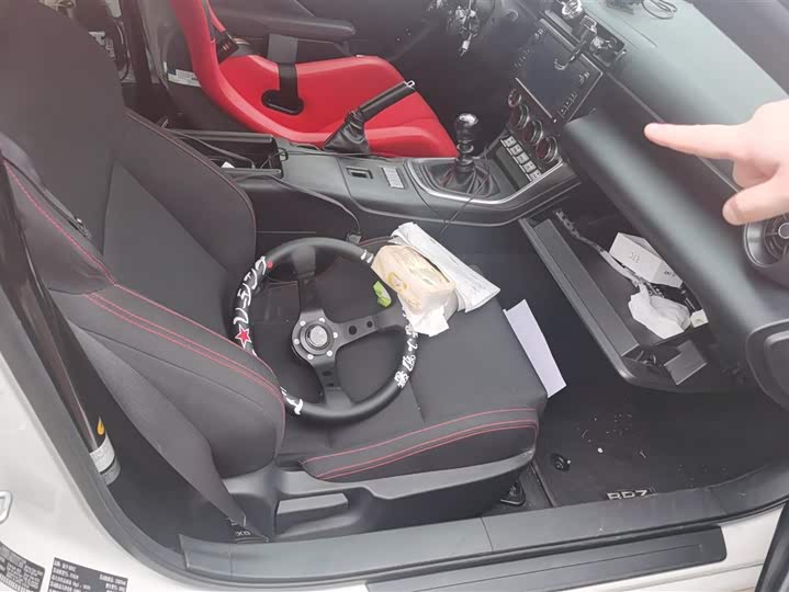 Фото 8 - Subaru BRZ