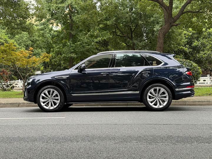 Фото 7 - Bentley Bentayga