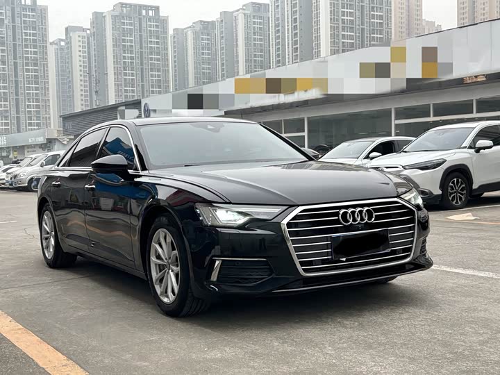 Фото 2 - Audi A6L