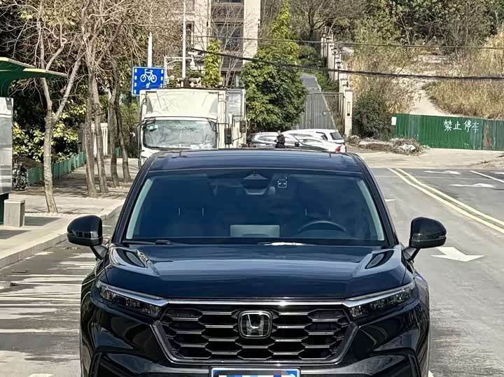 Фото 2 - Honda CR-V