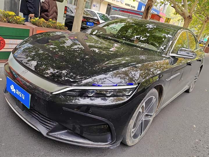 Фото 1 - BYD Han