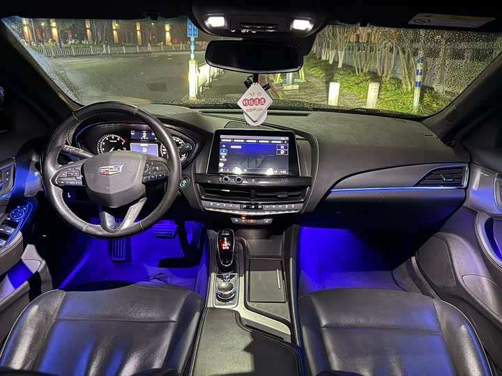 Фото 7 - Cadillac CT5