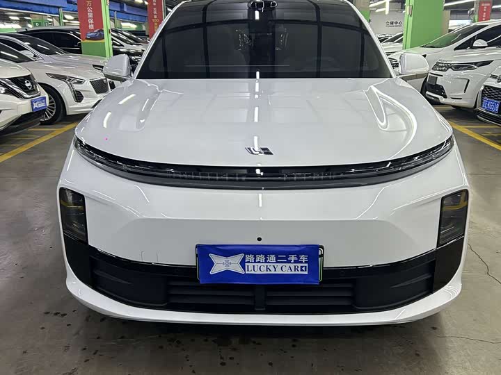 Фото 1 - LiXiang L6