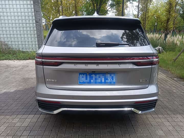 Фото 5 - Geely Monjaro