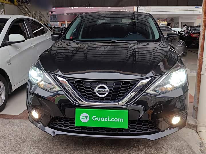 Фото 3 - Nissan Sylphy