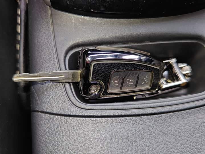 Фото 9 - Nissan Sylphy