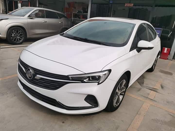 Фото 1 - Buick Verano