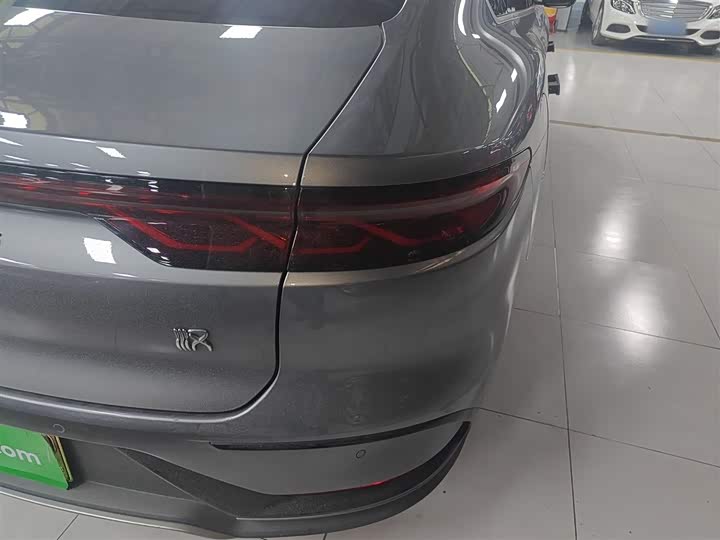 Фото 8 - BYD Han