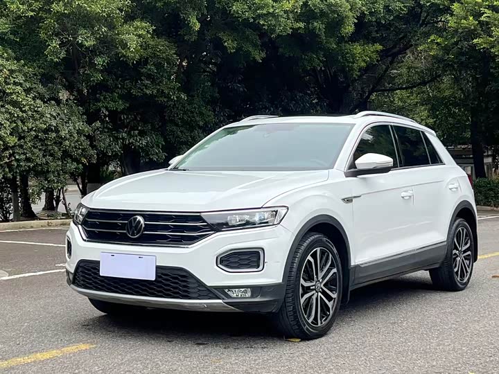 Фото 1 - Volkswagen T-Roc