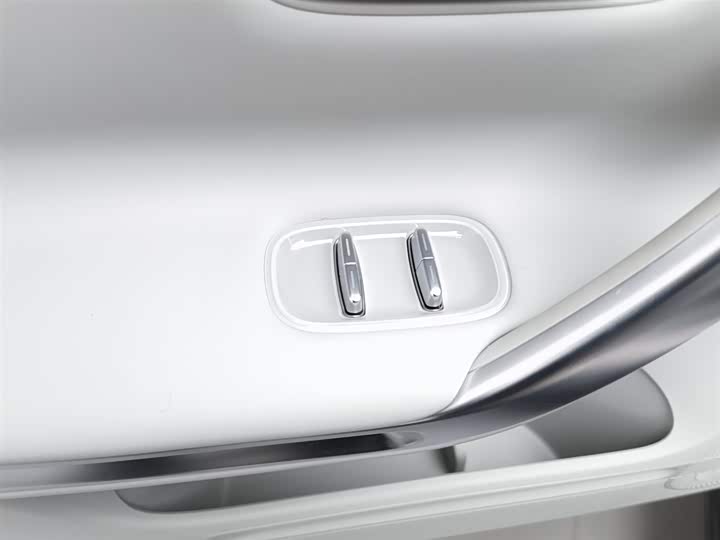 Фото 9 - Leapmotor B01