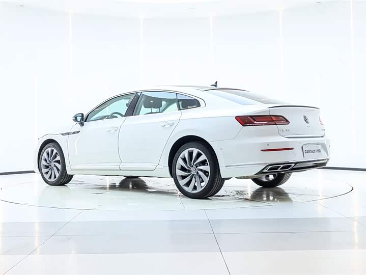 Фото 7 - Volkswagen CC