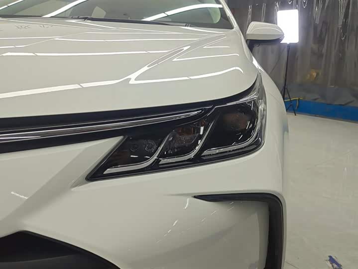 Фото 5 - Toyota Corolla