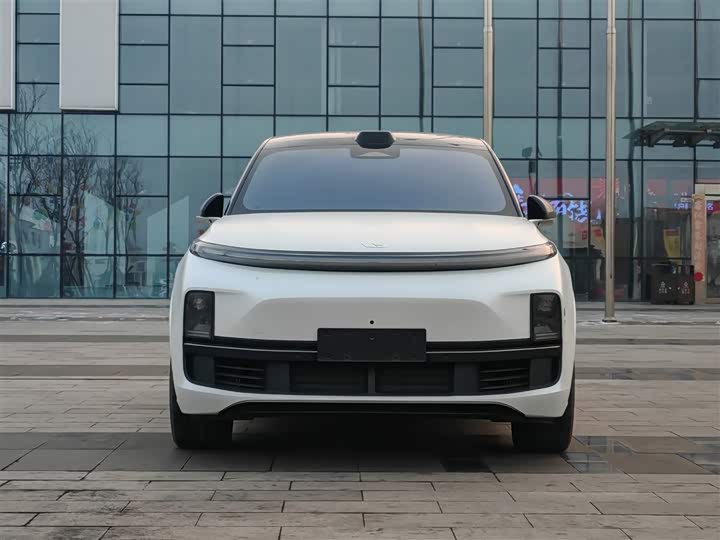 Фото 2 - LiXiang L9