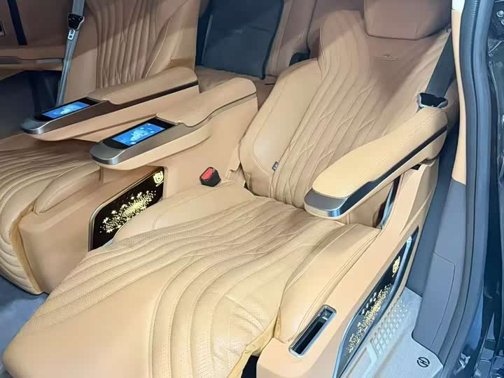 Фото 5 - Toyota Sienna