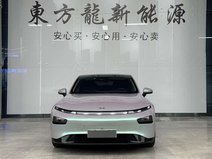 Фото 2 - XPeng P7