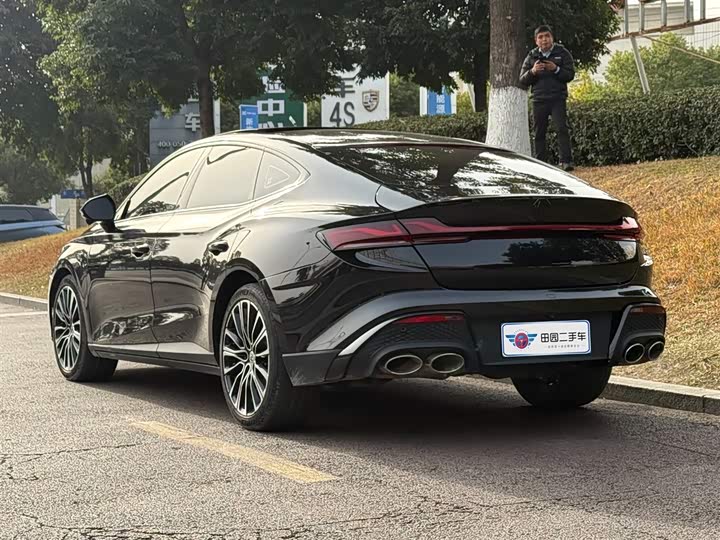 Фото 4 - MG Motor 7