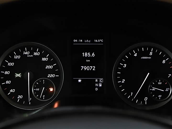 Фото 9 - Mercedes-Benz Vito