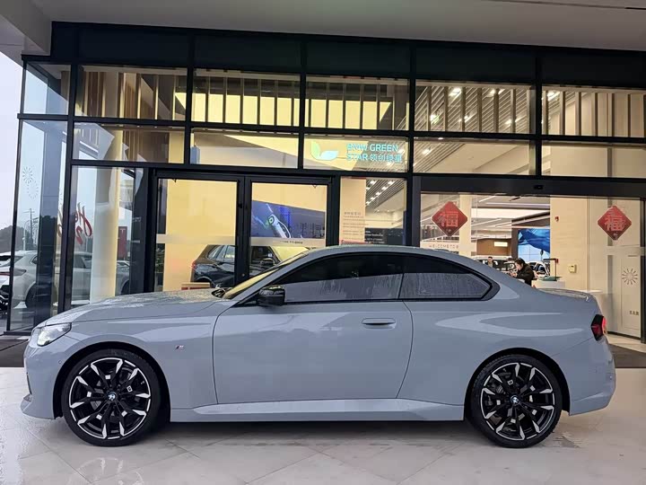 Фото 2 - BMW 2 Series