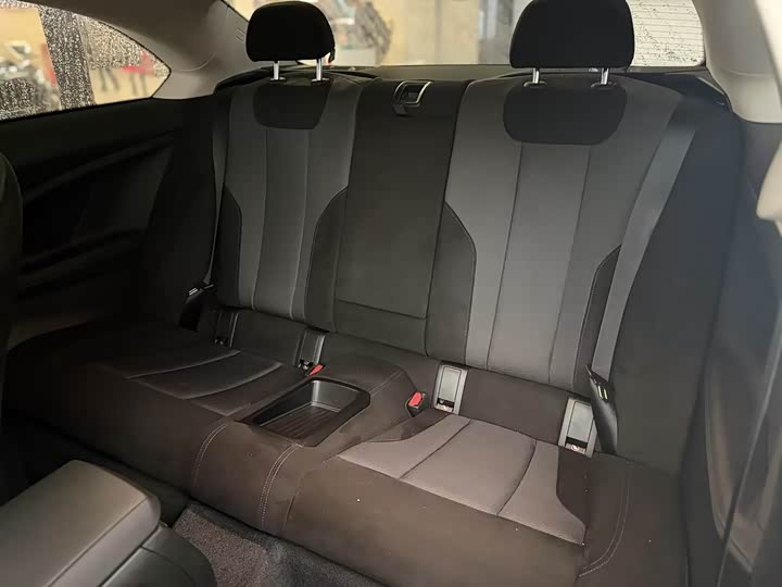 Фото 9 - BMW 2 Series