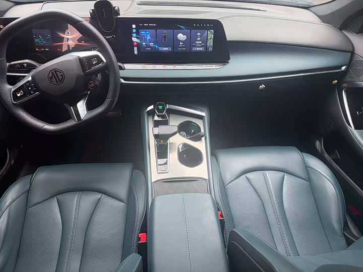 Фото 9 - MG Motor 7