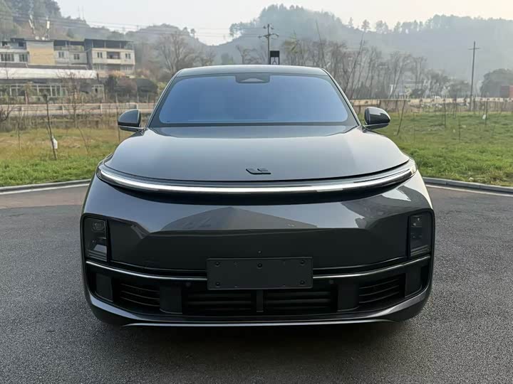 Фото 2 - LiXiang L8