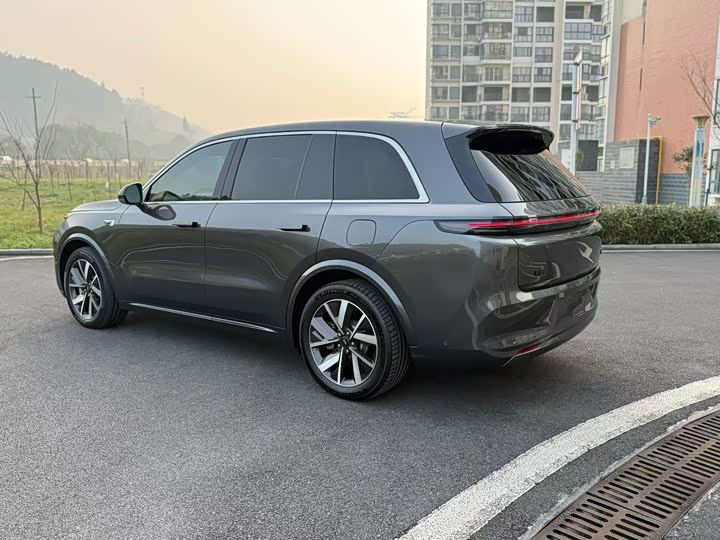 Фото 4 - LiXiang L8