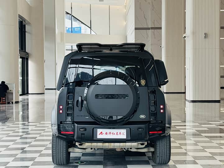 Фото 4 - Land Rover Defender