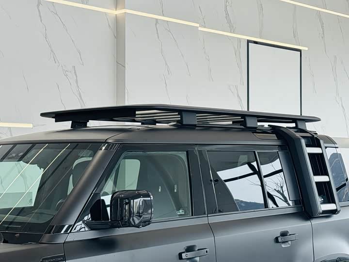 Фото 6 - Land Rover Defender