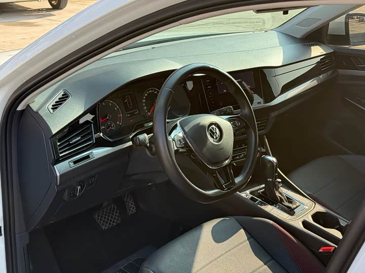 Фото 4 - Volkswagen Bora