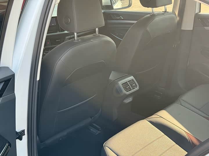 Фото 5 - Volkswagen Bora