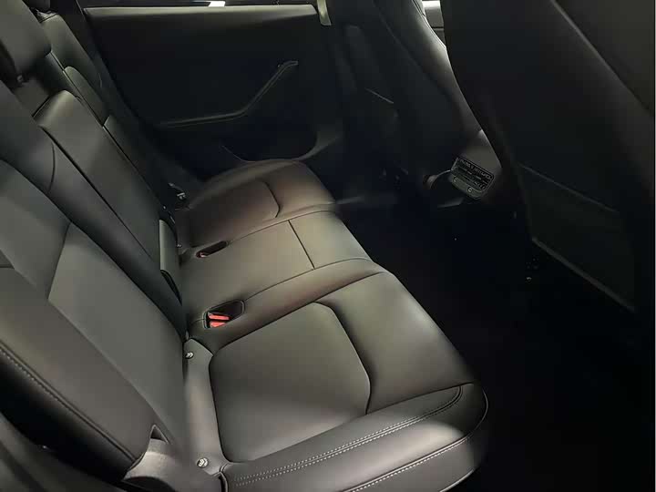 Фото 7 - Tesla Model Y