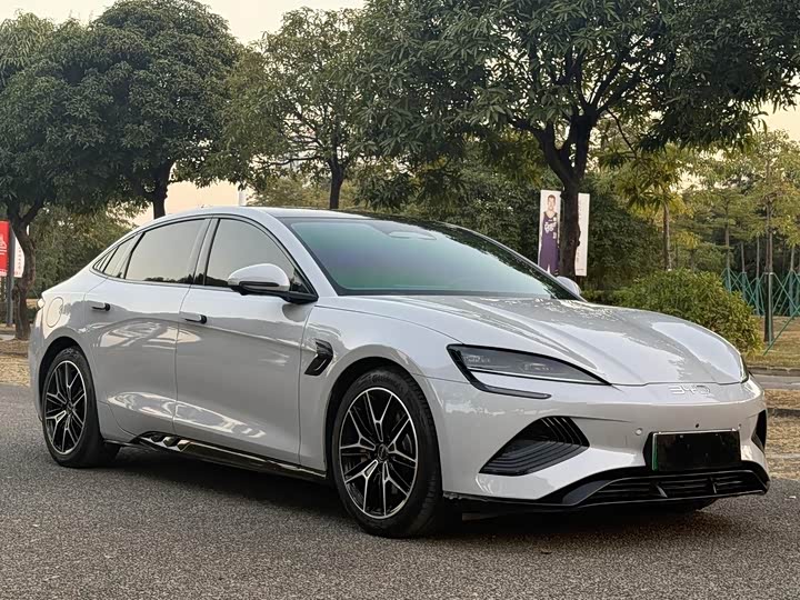 Фото 2 - BYD Seal