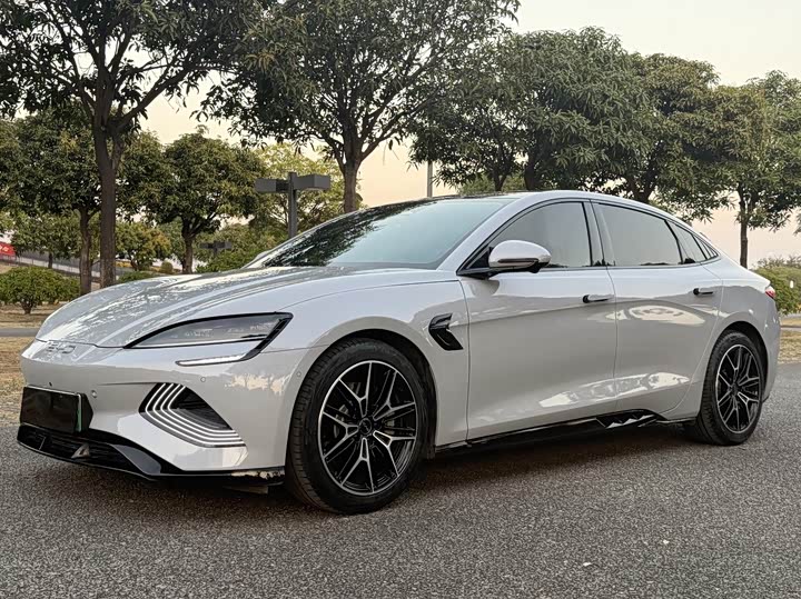 Фото 5 - BYD Seal