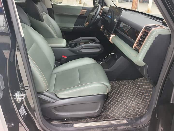 Фото 8 - Chery iCar 03