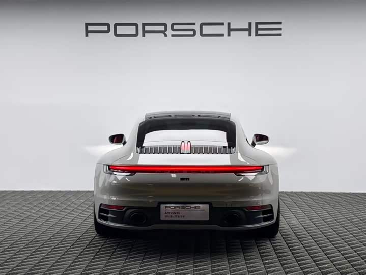 Фото 5 - Porsche 911