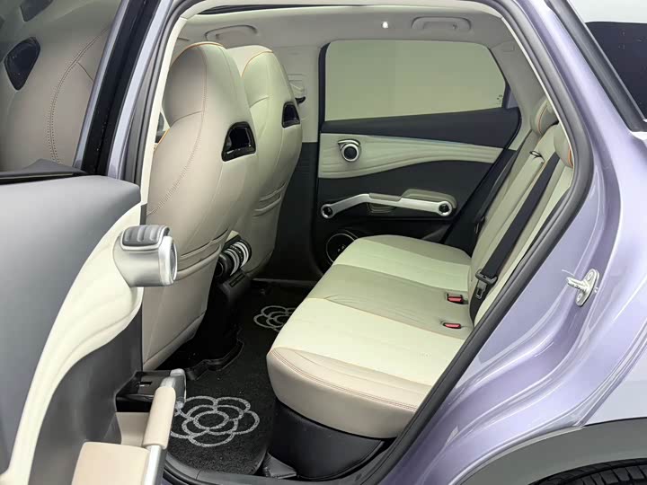 Фото 6 - BYD Yuan Plus