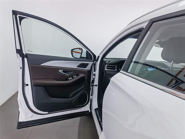 Фото 8 - Jetour X90