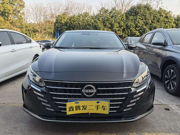 Фото 2 - Nissan Teana
