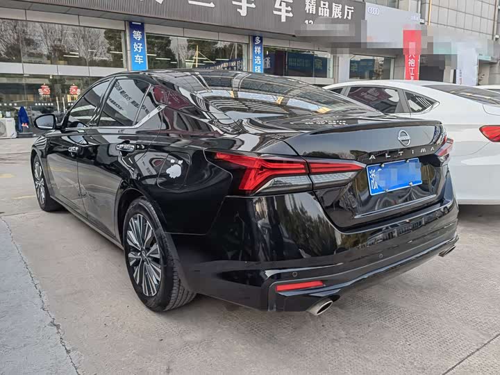 Фото 6 - Nissan Teana