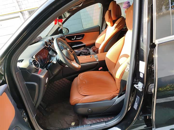 Фото 8 - Mercedes-Benz GLC-Class