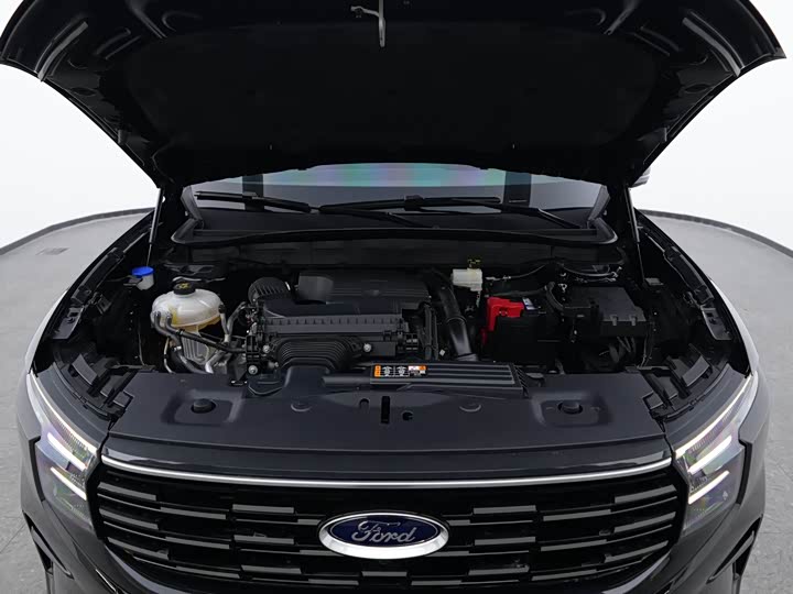 Фото 4 - Ford Edge